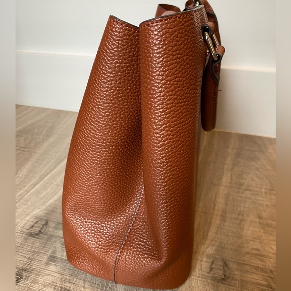 NEW Santa Lolla shoulder bag! - Picture 5 of 8